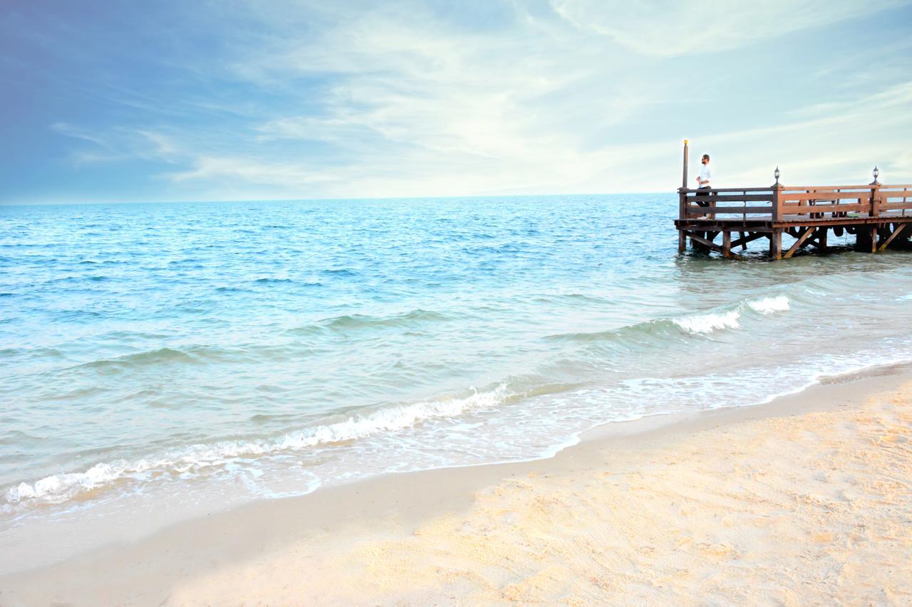 Radisson Blu Resort, Al Khobar Half Moon Bay Esterno foto The beach at the resort