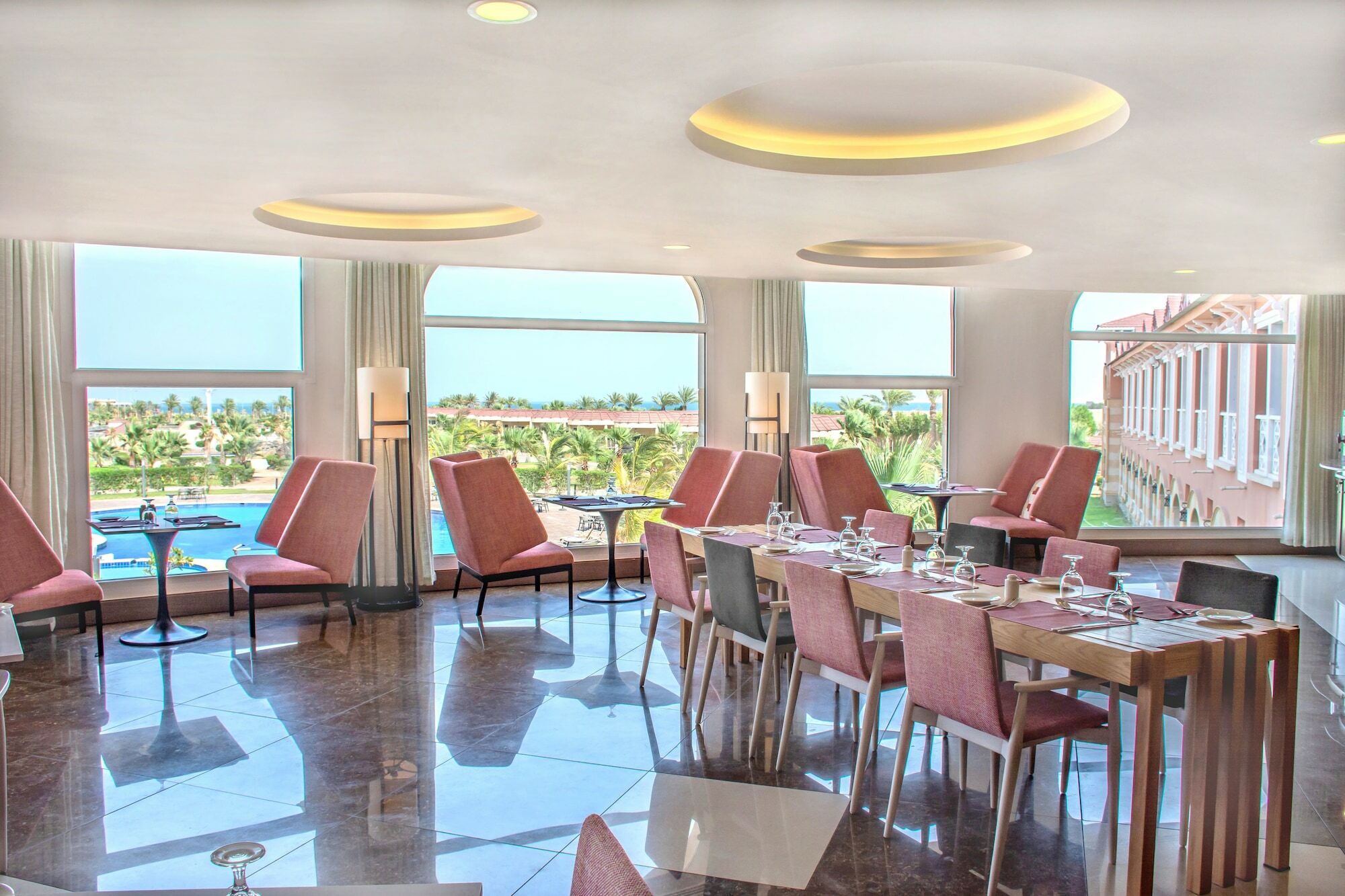 Radisson Blu Resort, Al Khobar Half Moon Bay Esterno foto The restaurant