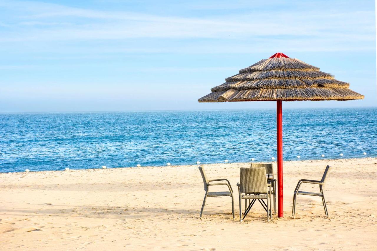 Radisson Blu Resort, Al Khobar Half Moon Bay Esterno foto Beach in the city of Fortaleza